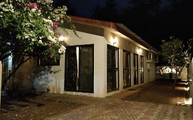 Chalet Casa Amor, Perfect Home Amidst Tranquility