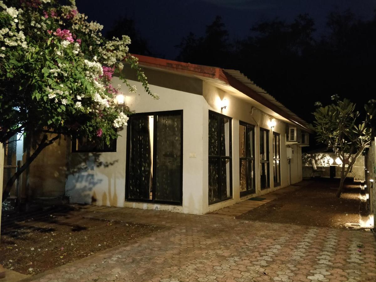Chalet Casa Amor, Perfect Home Amidst Tranquility Karjat Exterior photo